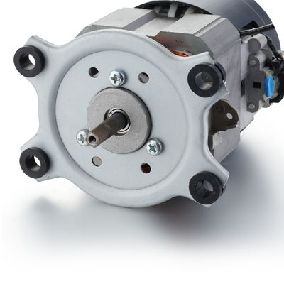 Μαύρο 95mm 50/60Hz Μεγάλη ροπή 12000rpm 220v Παγκόσμιος κινητήρας εναλλασσόμενου ρεύματος 150w 185w Ηλεκτρικός κινητήρας πεζοδρόμου